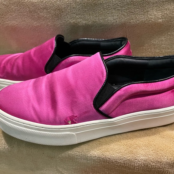 Authentic Celine slip-On Sneakers, round toes, left shoe has scuff seen on photo - Picture 10 of 16